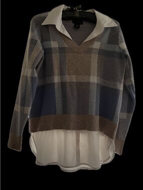 Adrienne Vittadini Blue & Brown Plaid V-Neck Sweater with Shirt Hem